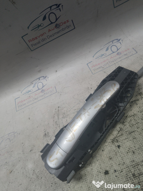 Maner exterior stanga spate Volkswagen Jetta 2012