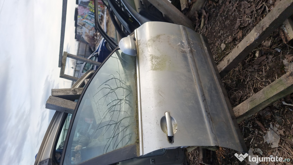 Usa dreapta fata Volkswagen Passat B5 2002