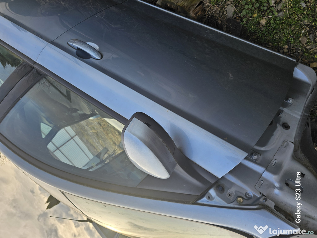 Usa stanga fata Ford Mondeo 2.0 Motorina 2007