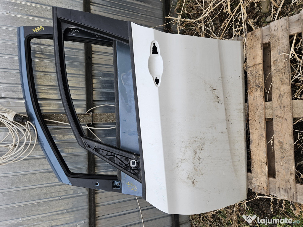 Usa stanga fata BMW Seria 2 F45 2015