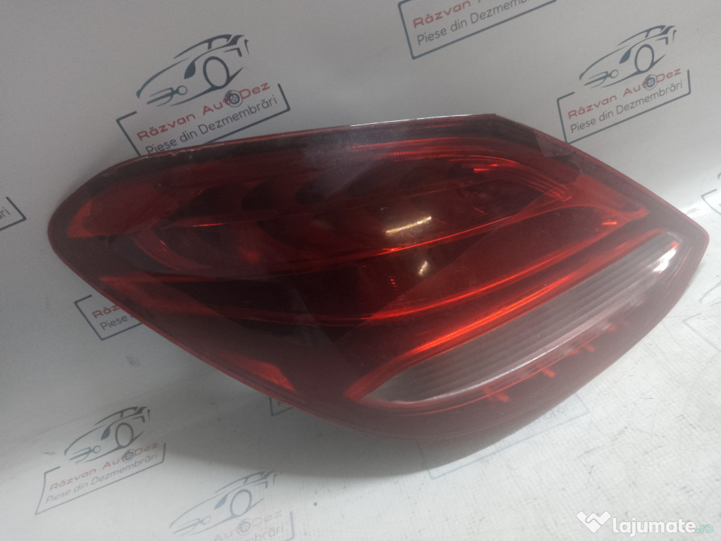 Stop stanga aripa Mercedes C Class W205 2015