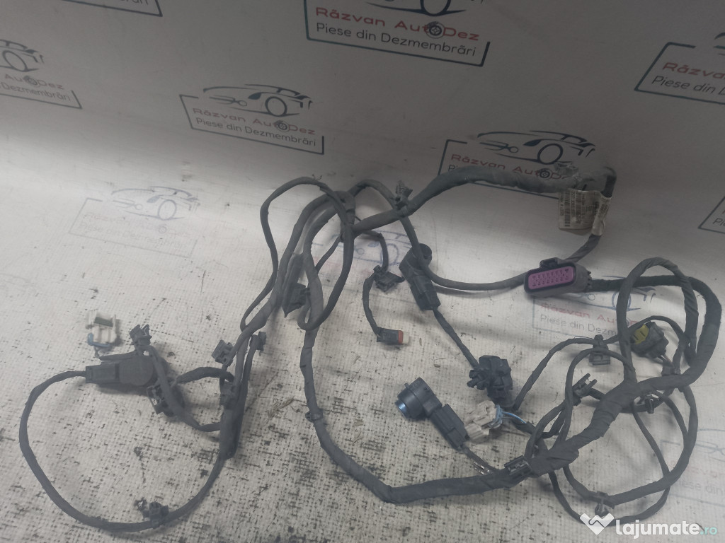 Senzori parcare fata plus instalație Opel Astra J 2012