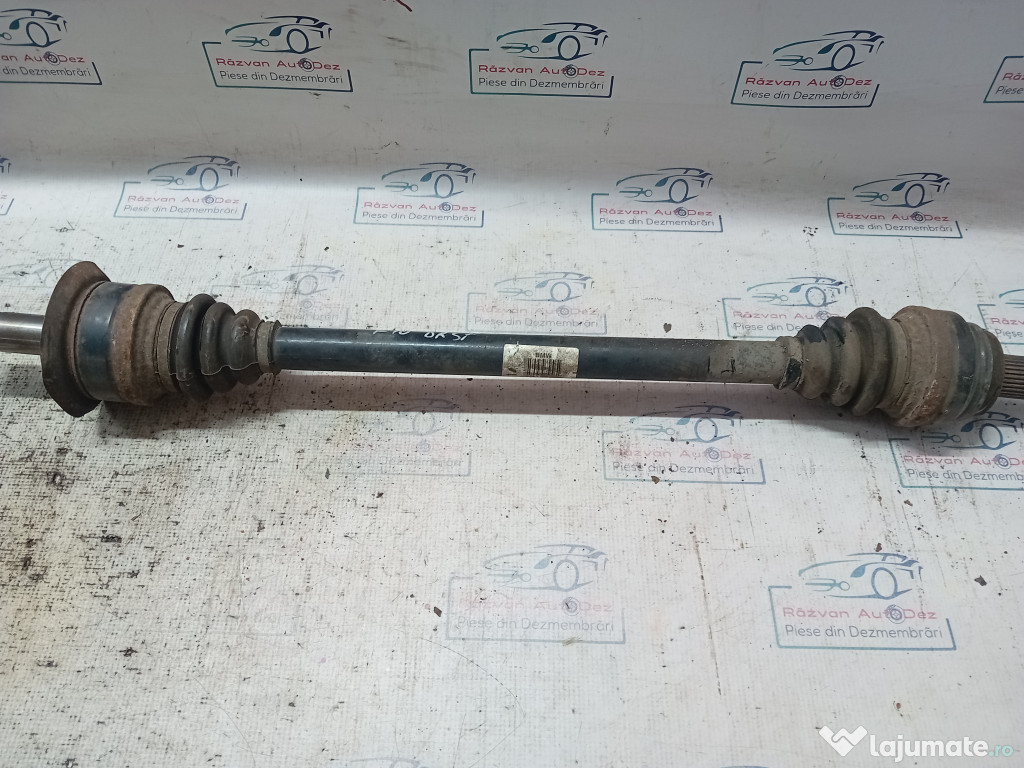 Planetara dreapta spate BMW Seria 5 F10 2011