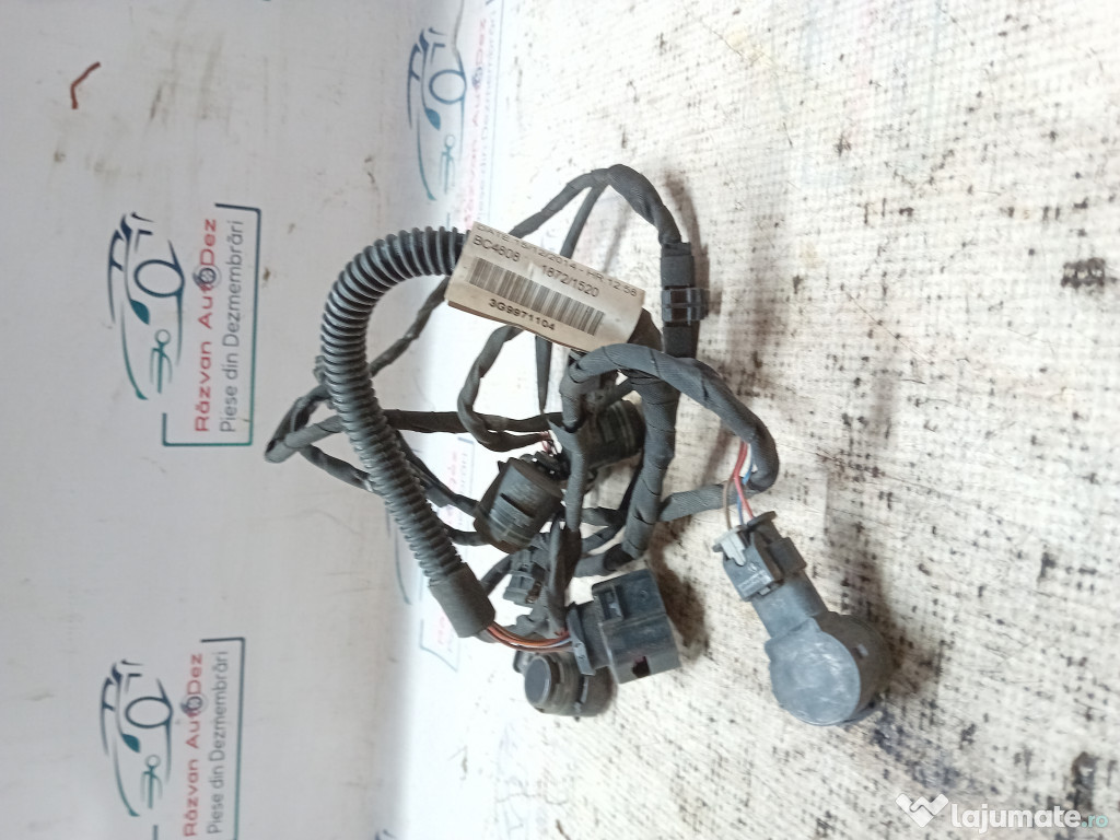 Senzori parcare spate plus instalație Audi A8 2014