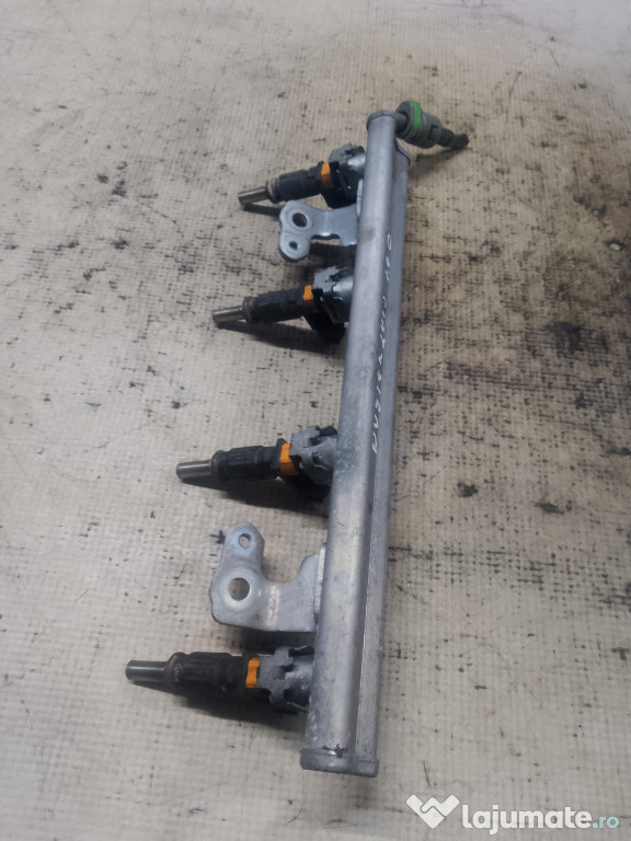 Rampa plus injectoare Dacia Duster 1.6 Benzina 2019