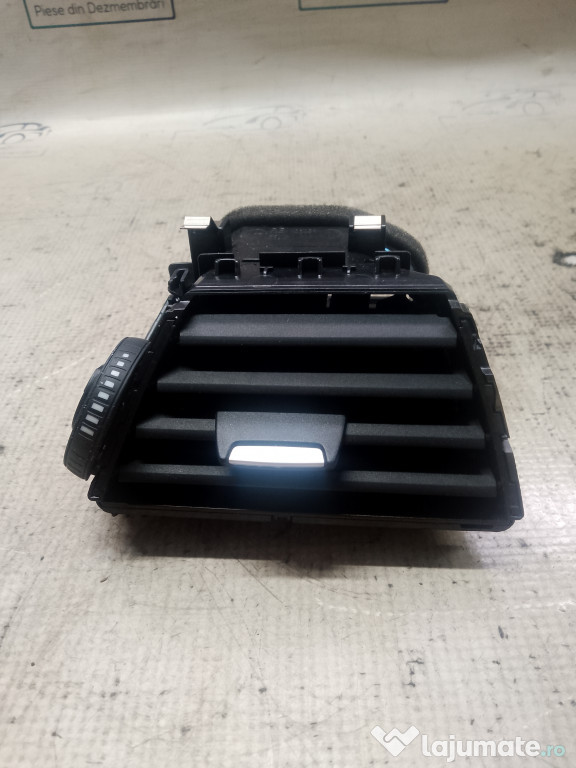 Grila ventilatie dreapta BMW Seria 3 GT F34 2014