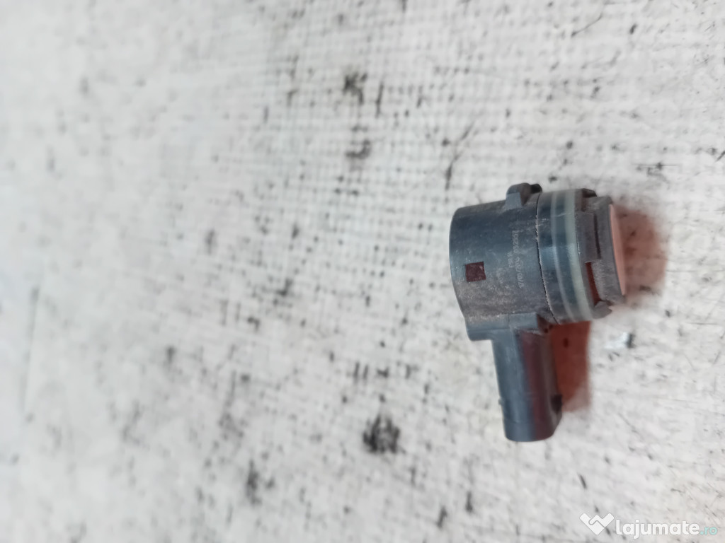 Senzor parcare spate BMW Seria 2 F45 2013