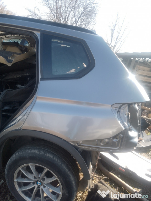 Aripa Stanga Spate BMW X3 F25 2012