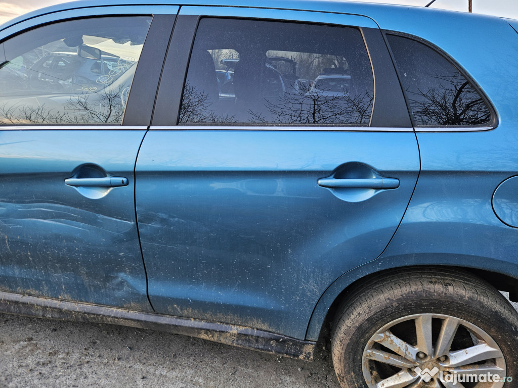 Usa stanga spate Mitsubishi ASX 2010