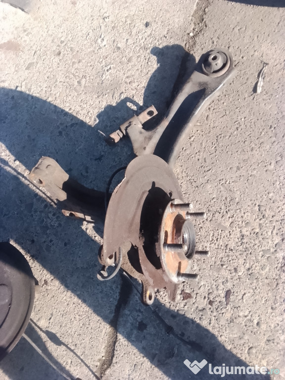 Fuzeta stanga fata Nissan Qashqai 1.6 Motorina 2012
