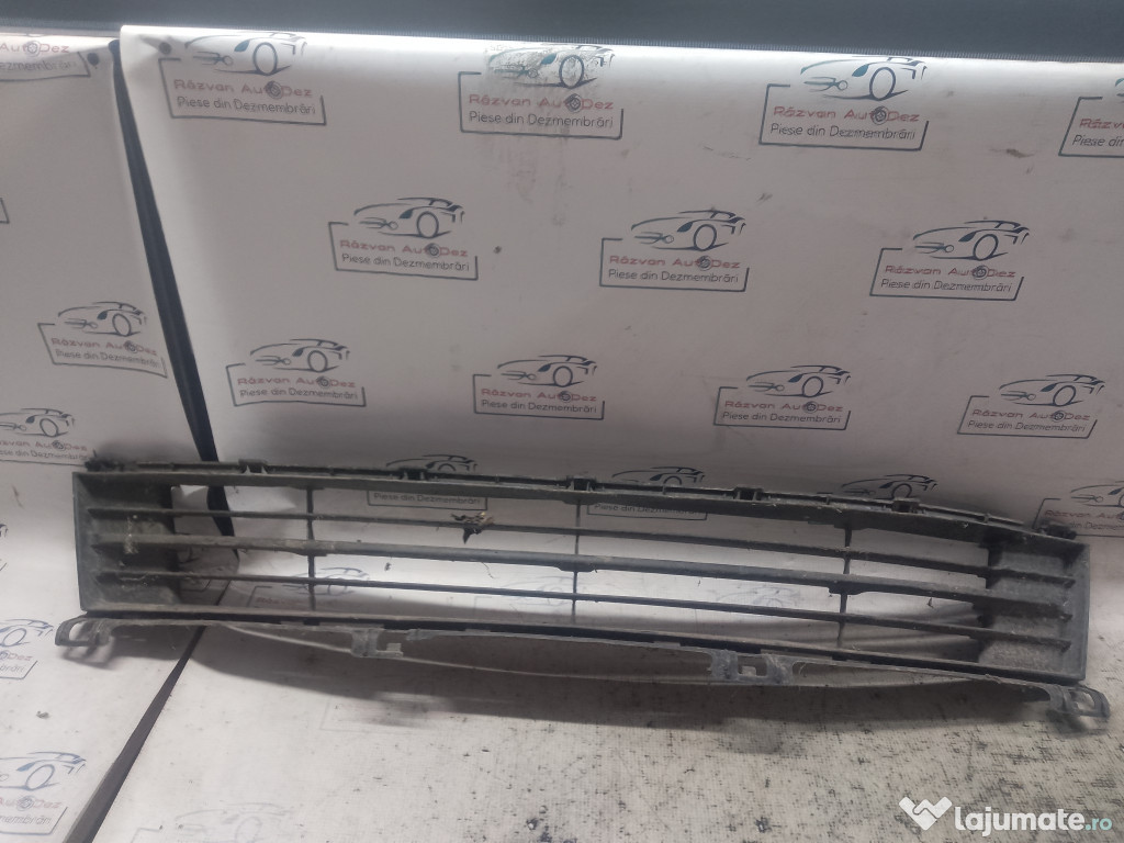 Grila bara fata Mazda 6 2009