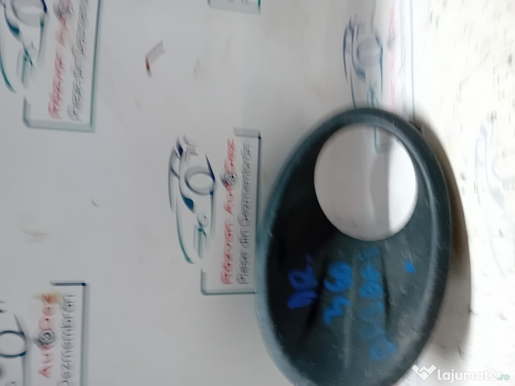 Grila proiector dreapta Nissan Qashqai 2016