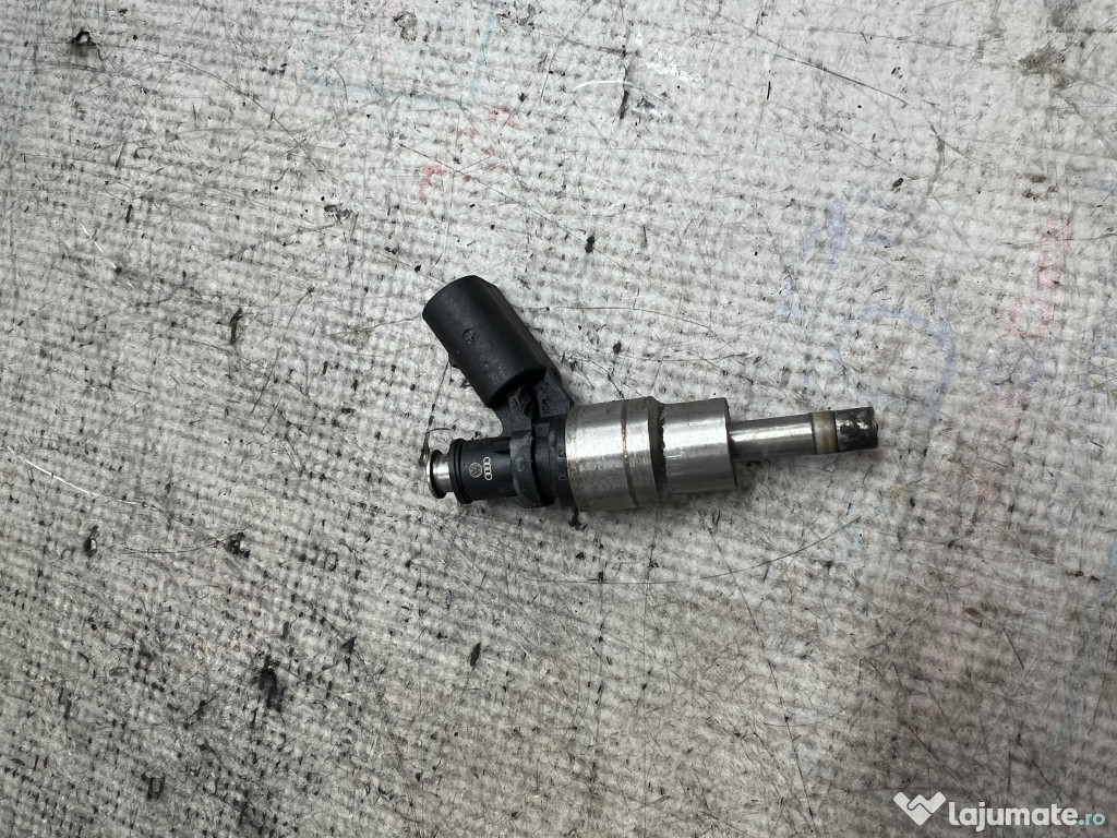 Injector Volkswagen Golf 5 Benzina 2009