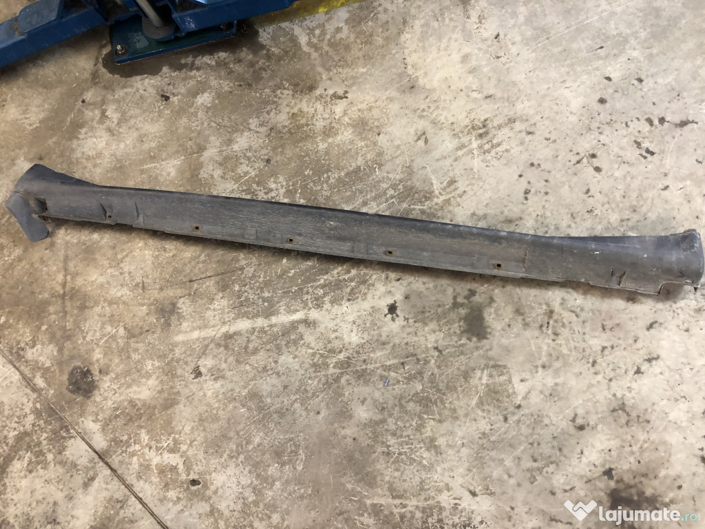 Prag dreapta plastic Nissan Juke 2018