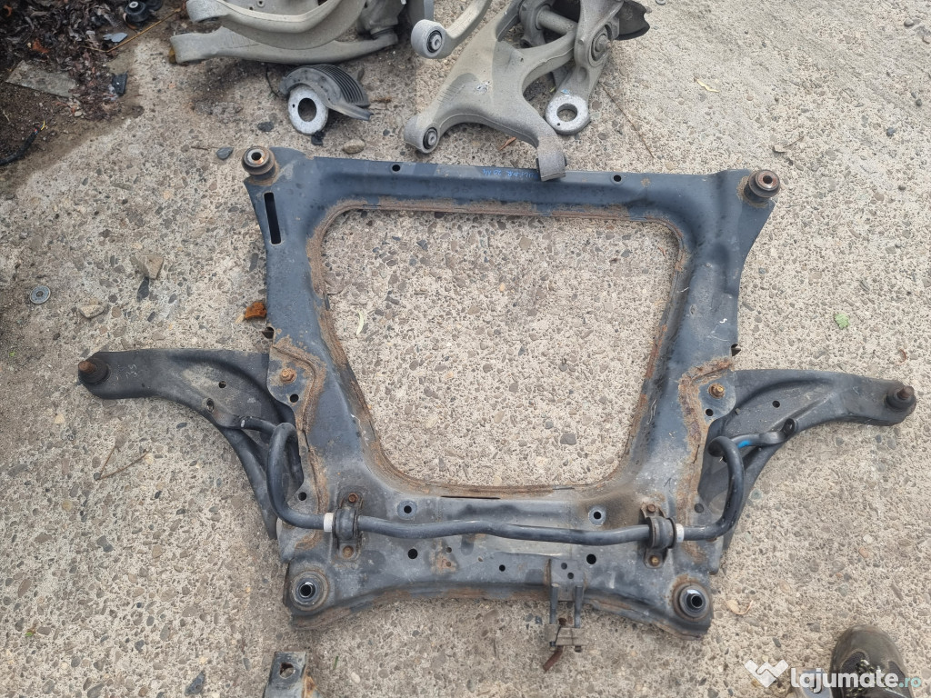 Jug motor Nissan Pulsar 1.2 Benzina 2015