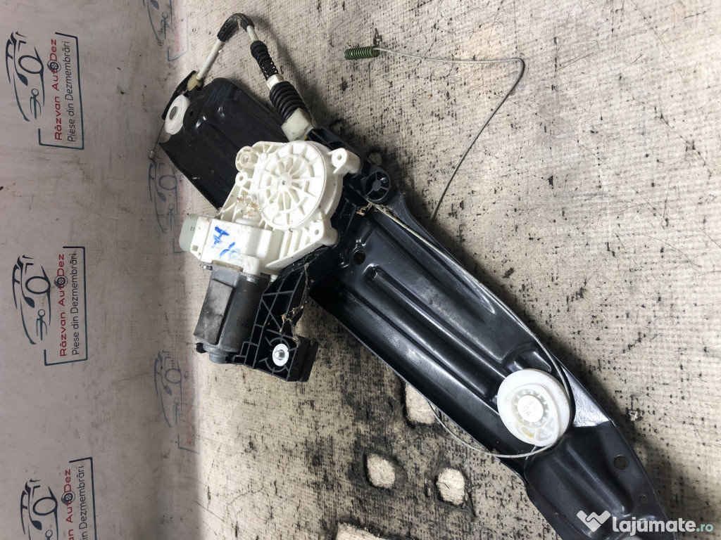 Macara geam dreapta spate BMW Seria 1 F20 2012