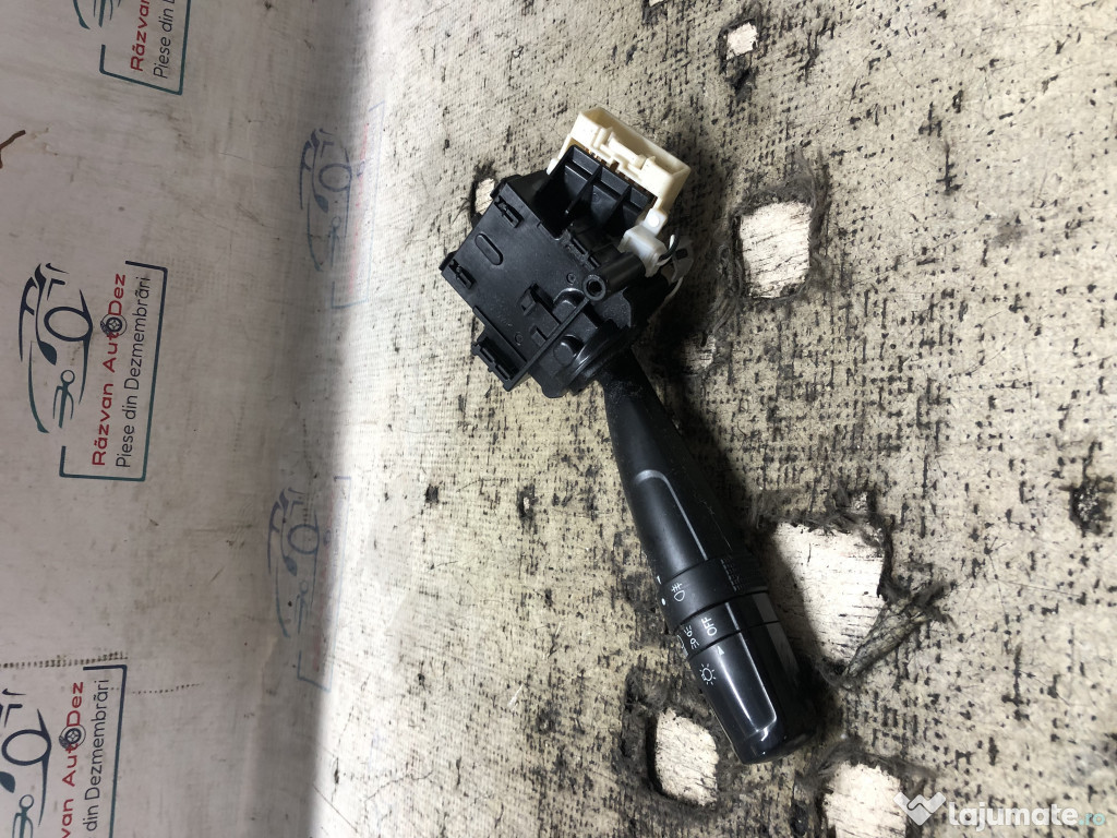 Maneta semnalizare Suzuki Vitara 1.6 Benzina 2017