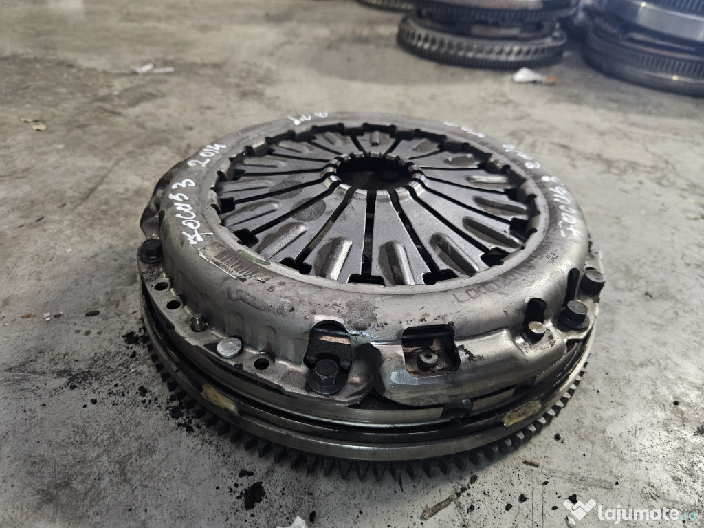 Kit ambreiaj 5+1 masa dubla Ford Focus 3 1.0 Benzina 2015