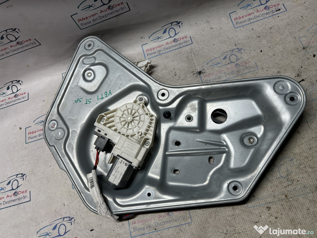 Macara geam stanga spate Skoda Yeti 2011