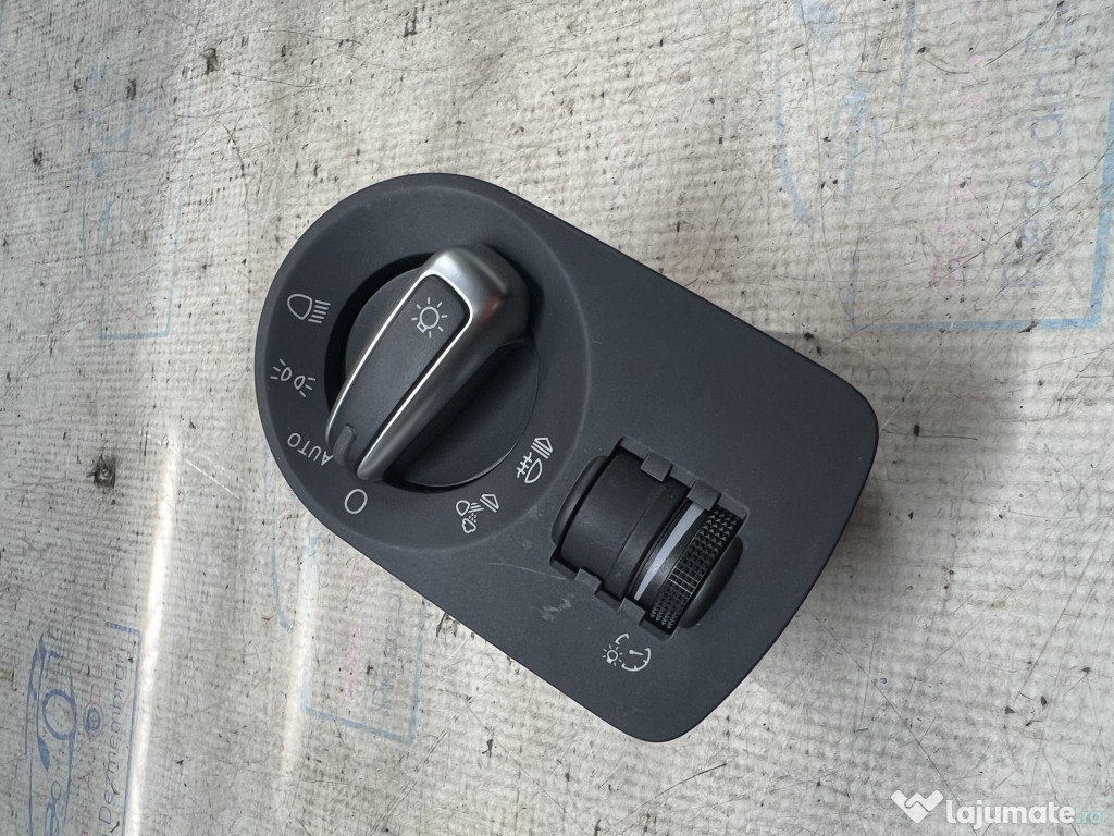 Bloc lumini Audi Q3 2.0 2015