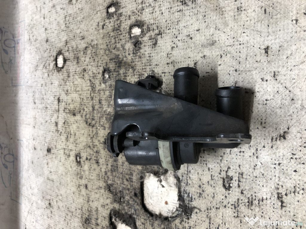 Pompa apa Audi A6 2.0 2012