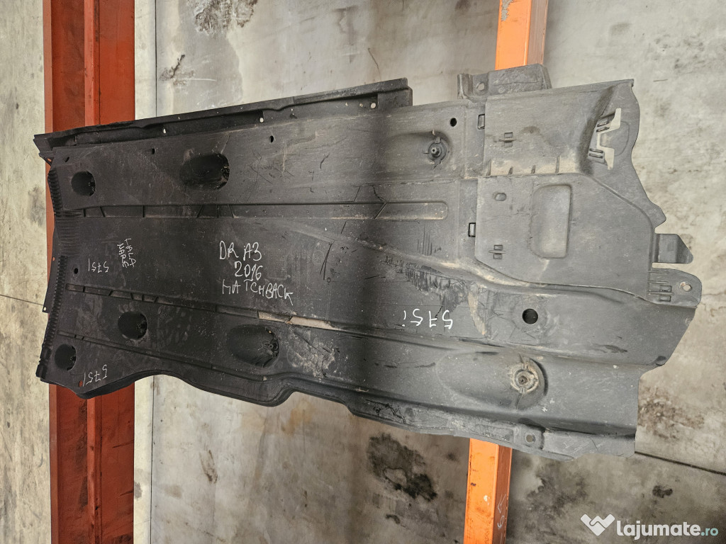 Scut lateral stanga Audi A3 8V 2.0 Motorina 2017