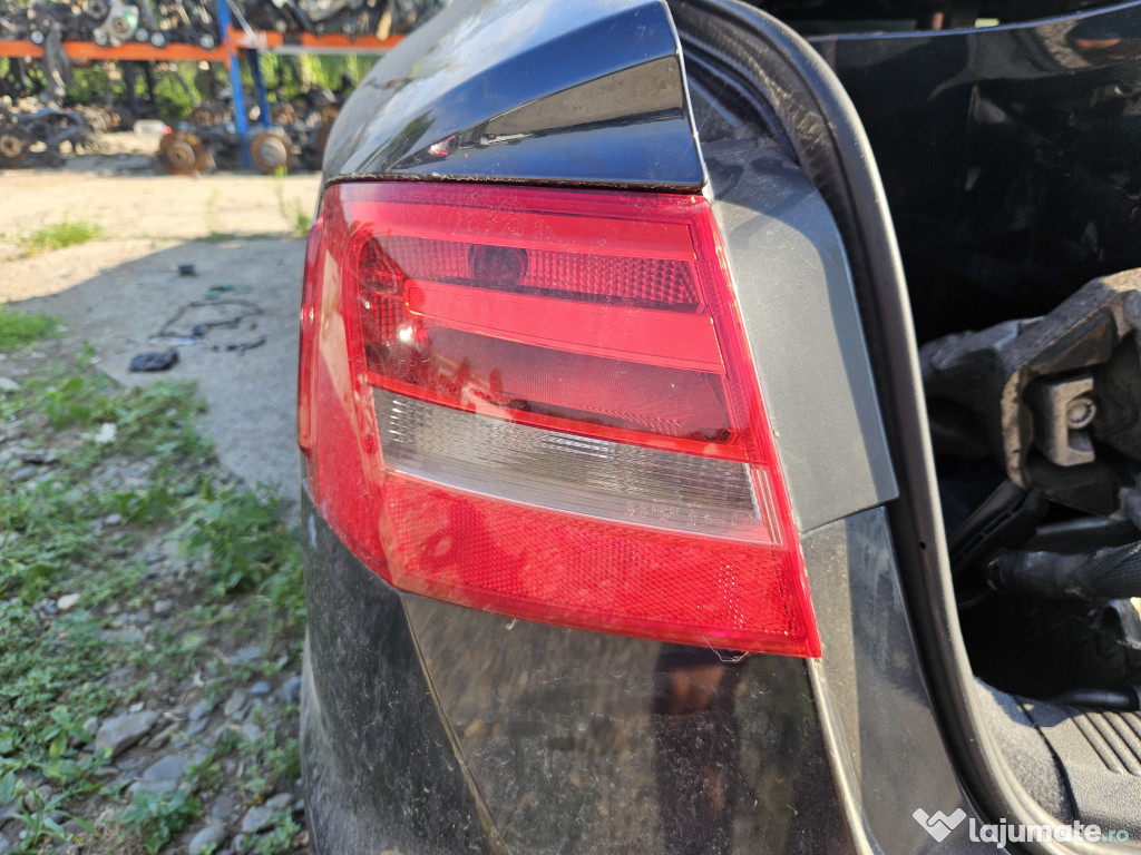 Stop stanga aripa Audi A6 C7 Berlina 2014