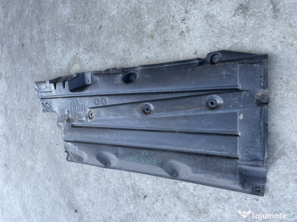 Scut lateral dreapta Ford Fiesta Hatchback 1.0 Benzina 2021