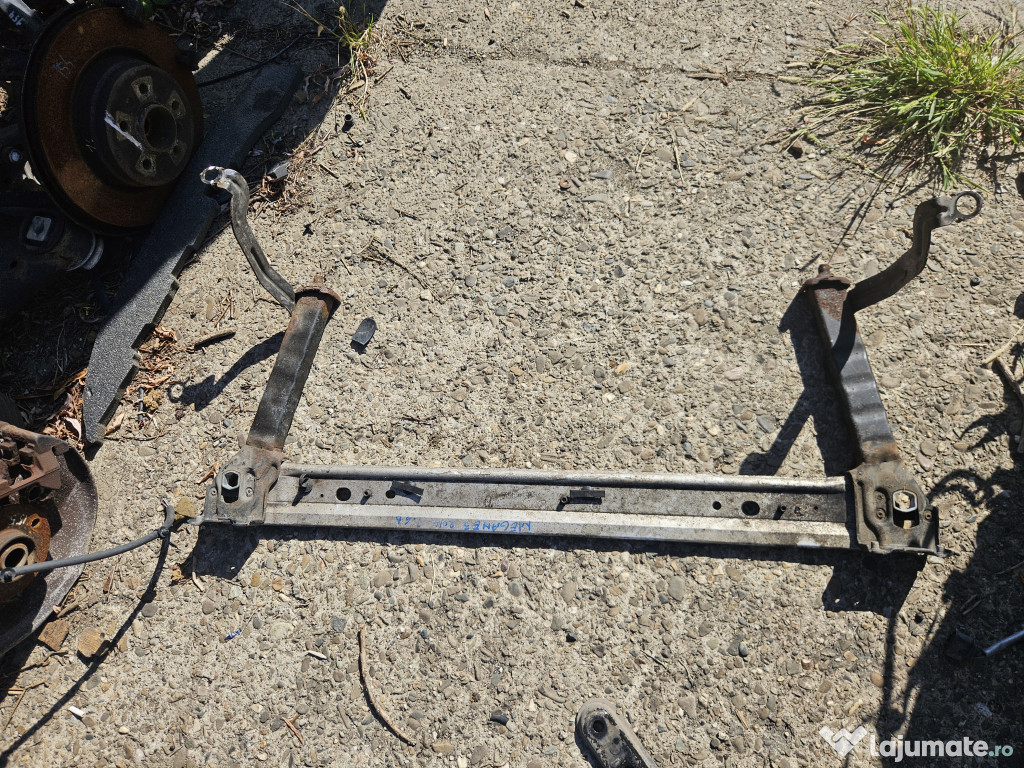 Jug motor Renault Megane 3 2014