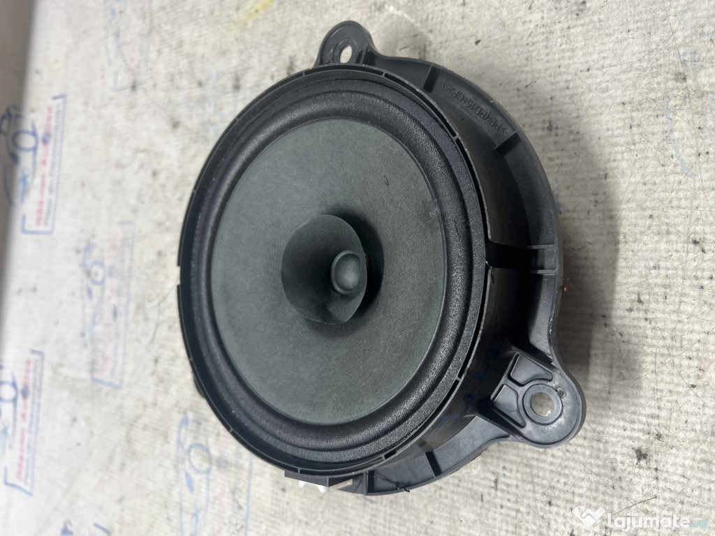 Boxa stanga fata Nissan X-Trail 2015