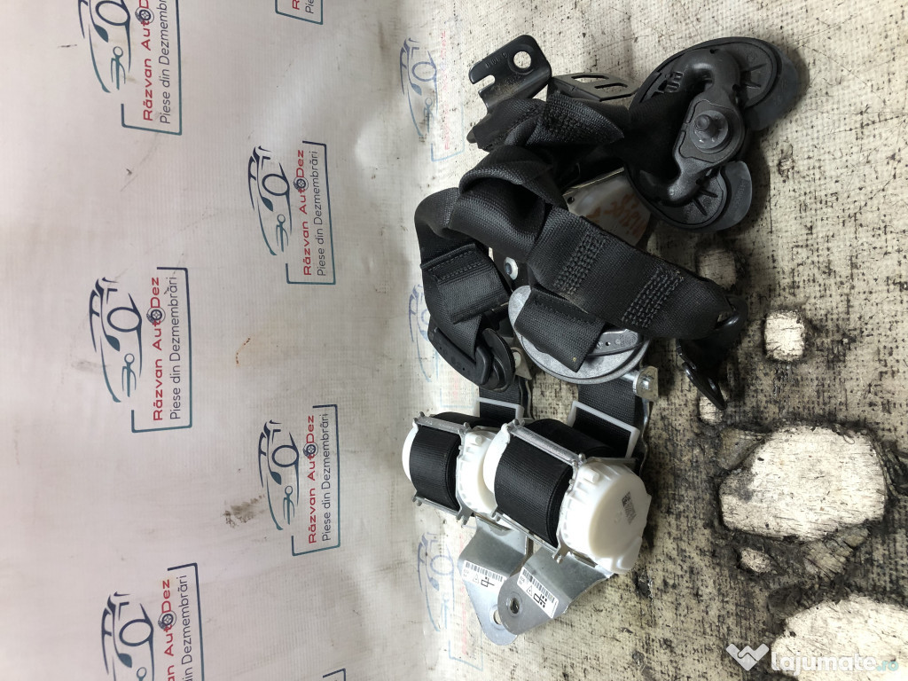 Set centuri spate BMW Seria 2 F46 2016