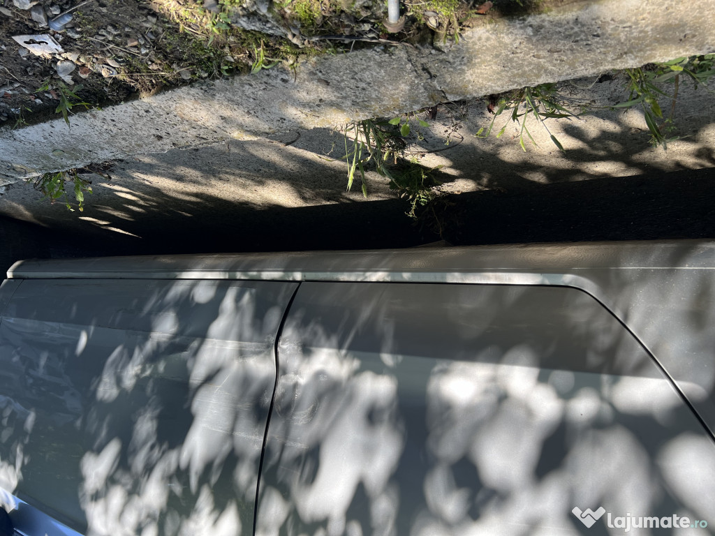 Prag dreapta tabla Volkswagen Sportsvan 1.6 2014