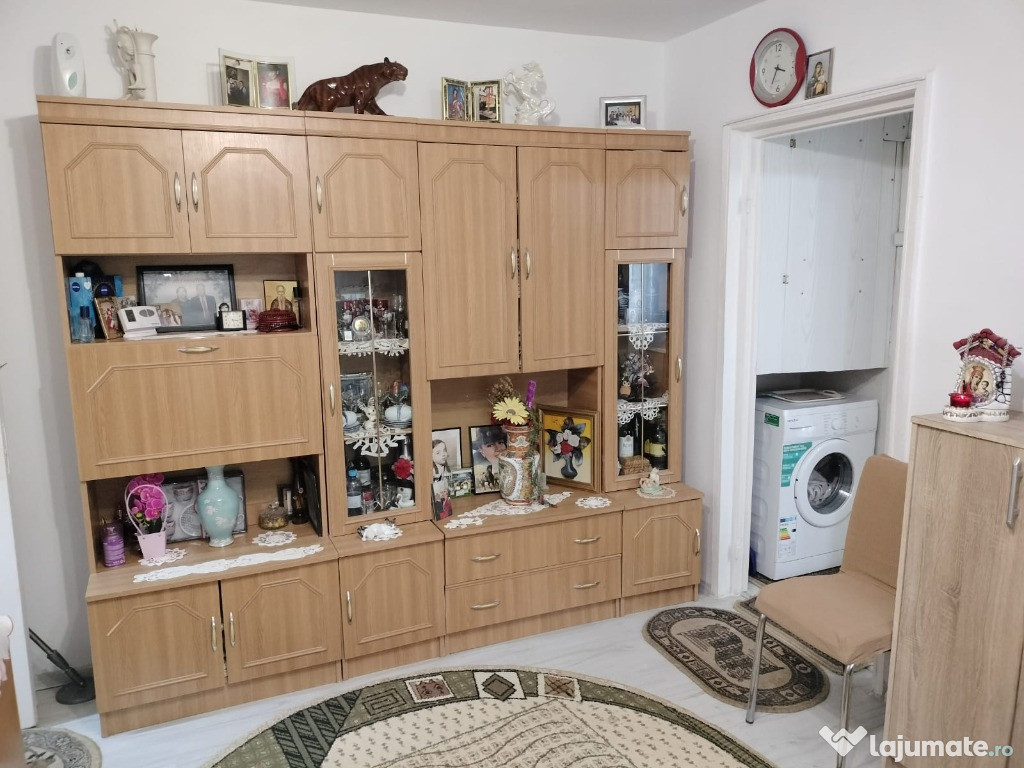 Apartament cu 2 camere - zona Noua