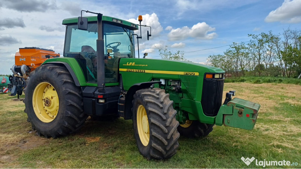 Tractor John Deere 8100