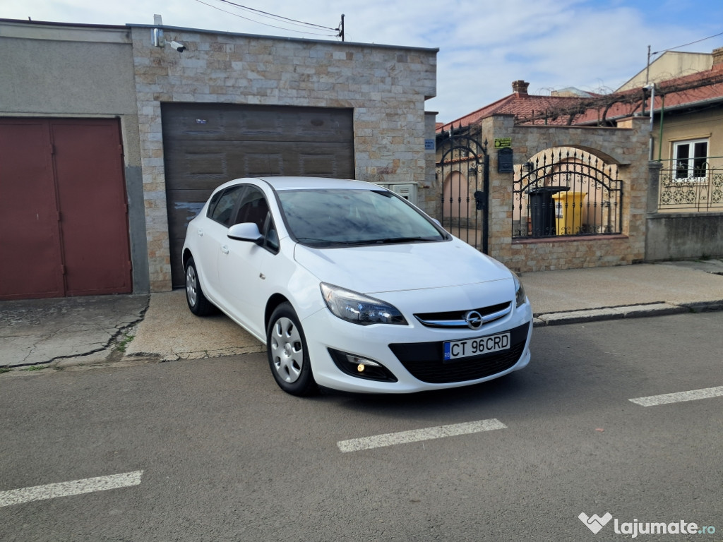 Opel Astra J * 2016 * * 95 .000 KM * UnicProprietar* 100 Cp*