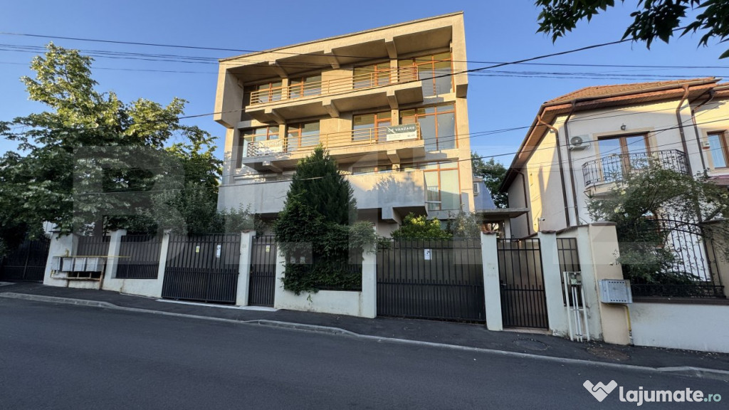 Penthouse pe 2 etaje la casă, 144 mp utili cu 113 mp teras?