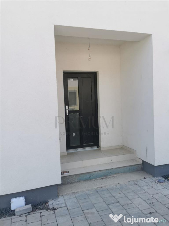 Casa insiruita - finalizata - spatiu foarte generos - 3 dorm
