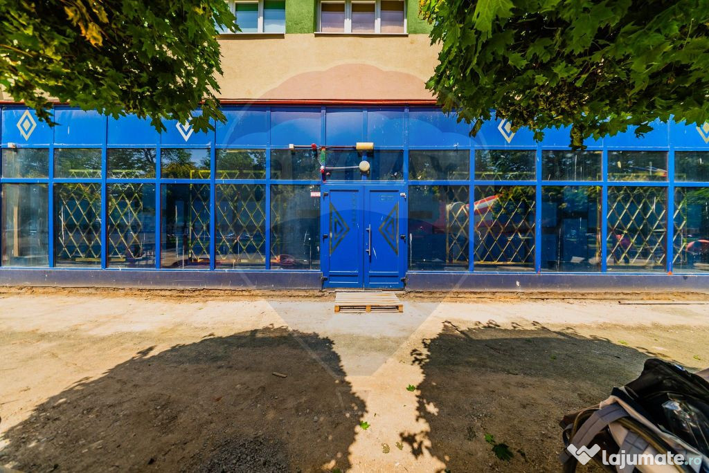 Spațiu comercial de 221mp de închiriat în zona Ultrace...