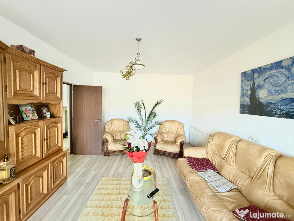 Apartament 3 camere 90 mp de Parc Chindia