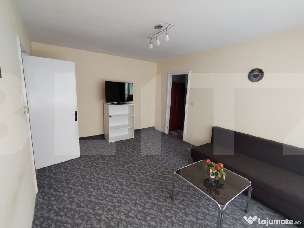 Apartament de doua camere, 49mp, zona Pietonalul Unirii