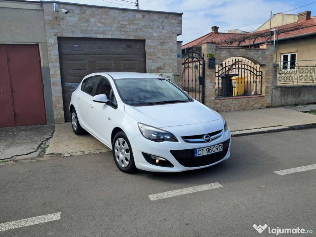 Opel Astra J * 2016 * * 95 .000 KM * Stare Nouă * 100 CP *