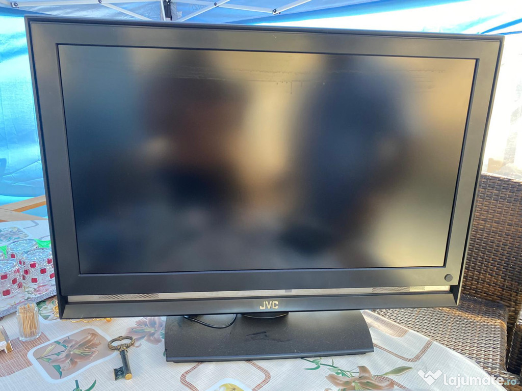 Televizor JVC functioneaza perfect