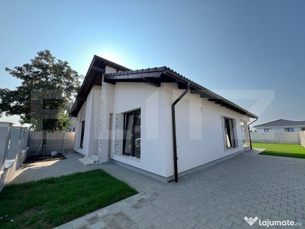 Casă nouă, modernă, cu 4 camere, terasă și curte genero