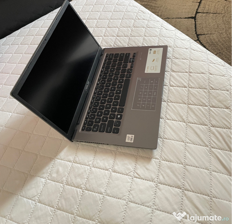 Laptop—Notebook Asus