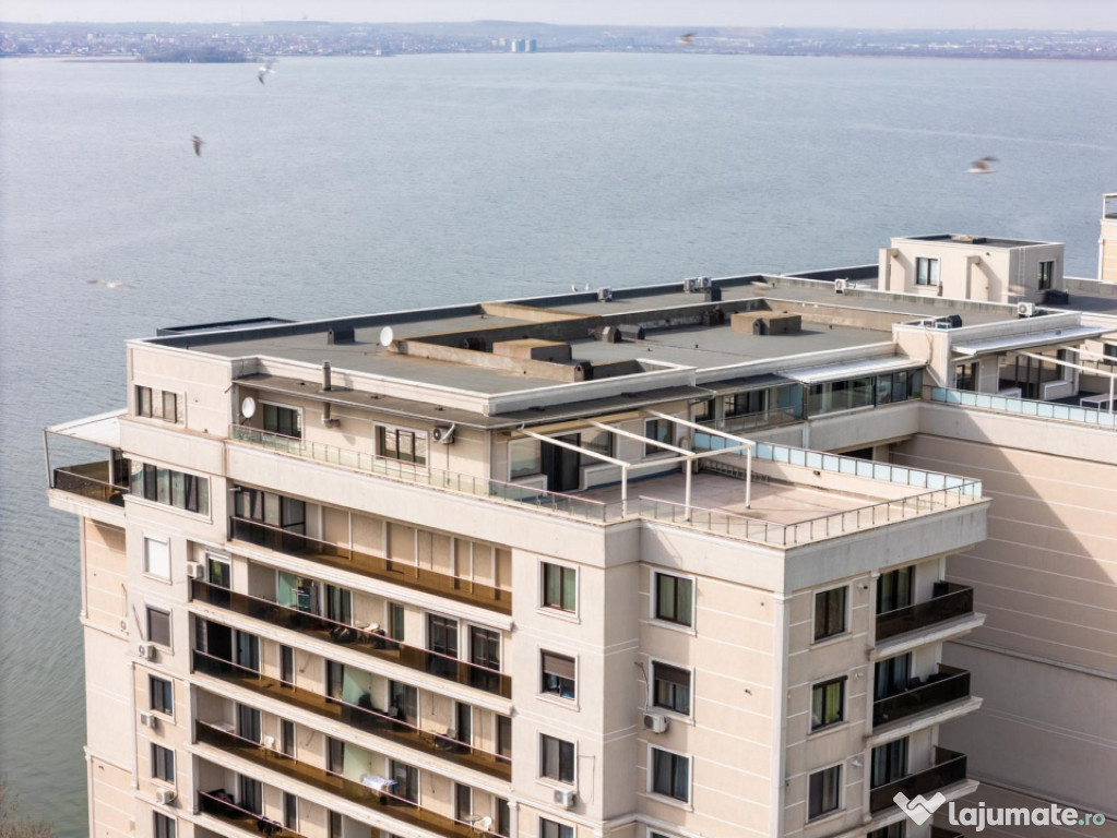 Penthouse unicat la malul lacului – lux, spațiu, priveli?