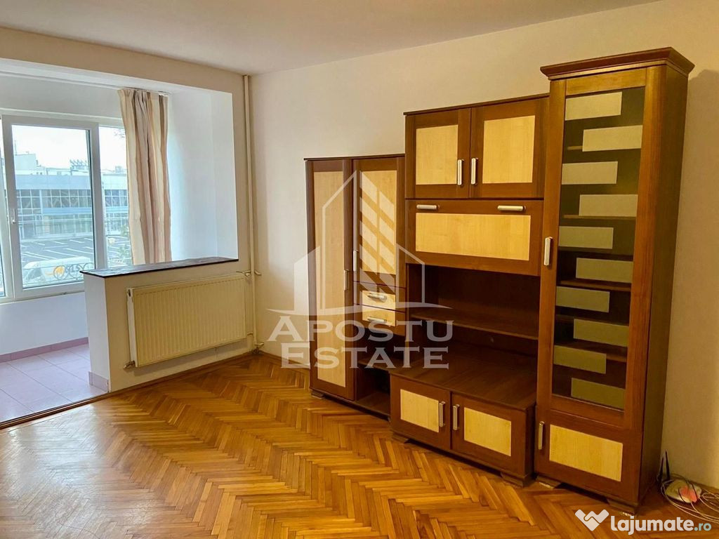 Apartament 1 camera,etaj 2,zona Circumvalatiunii