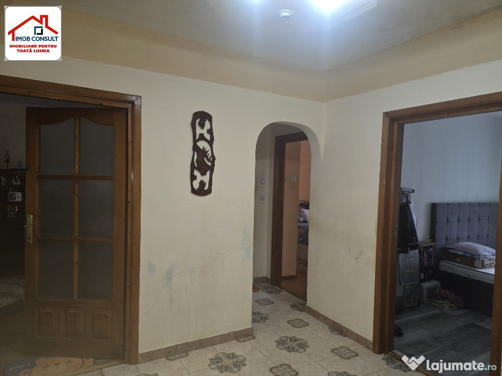 Apartament spatios! CE1157