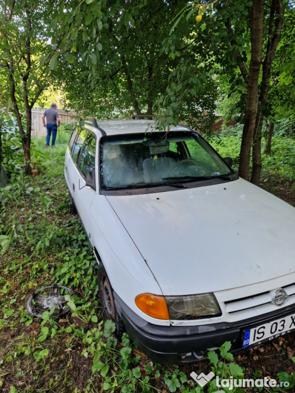 Opel Astra Caravan 1,6 / 1994