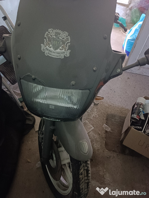 Kawasaki GPZ 500 pentru piese