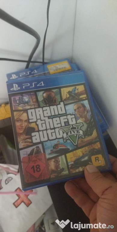 Ps4 în stare impecabila